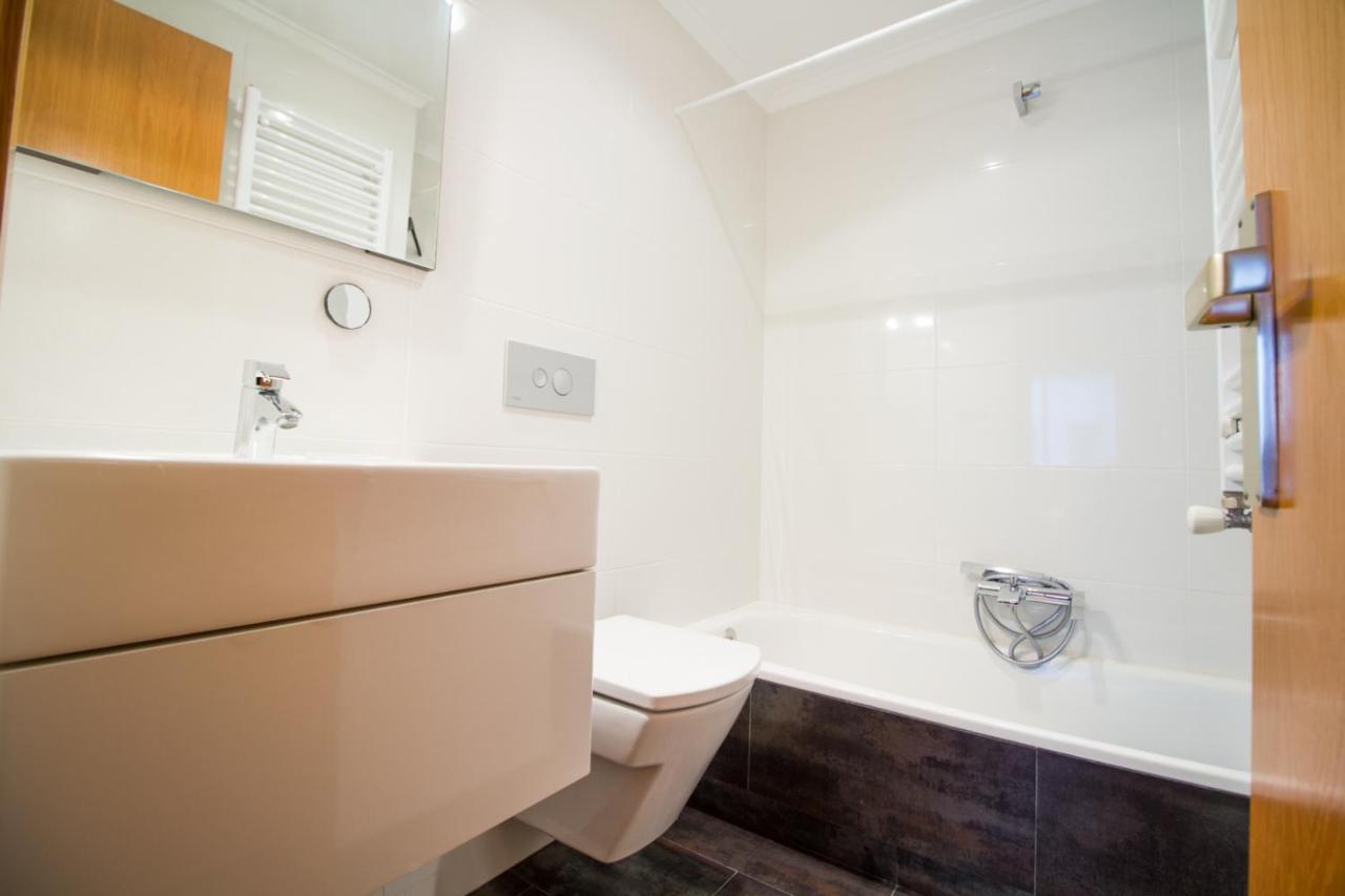La Torre Apartment Овиедо Екстериор снимка