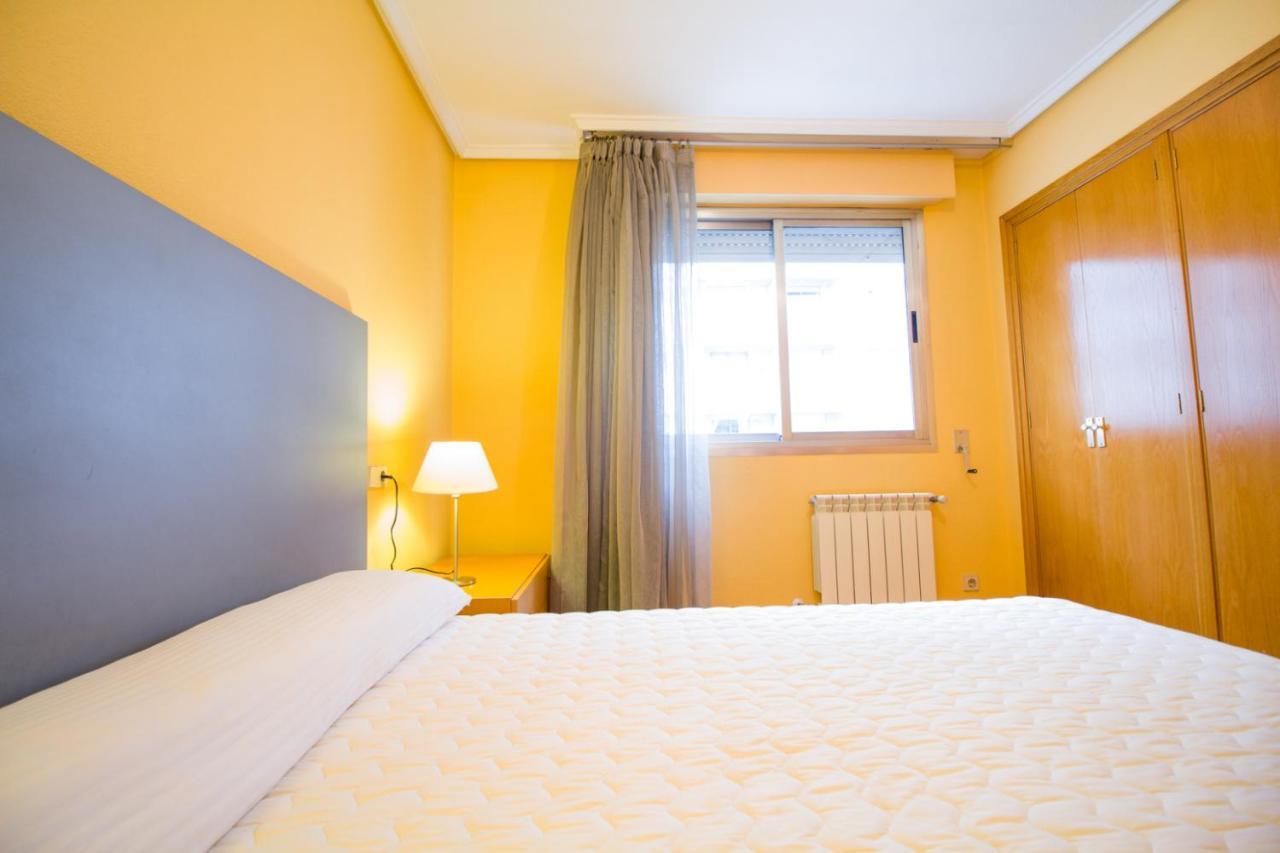 La Torre Apartment Овиедо Екстериор снимка