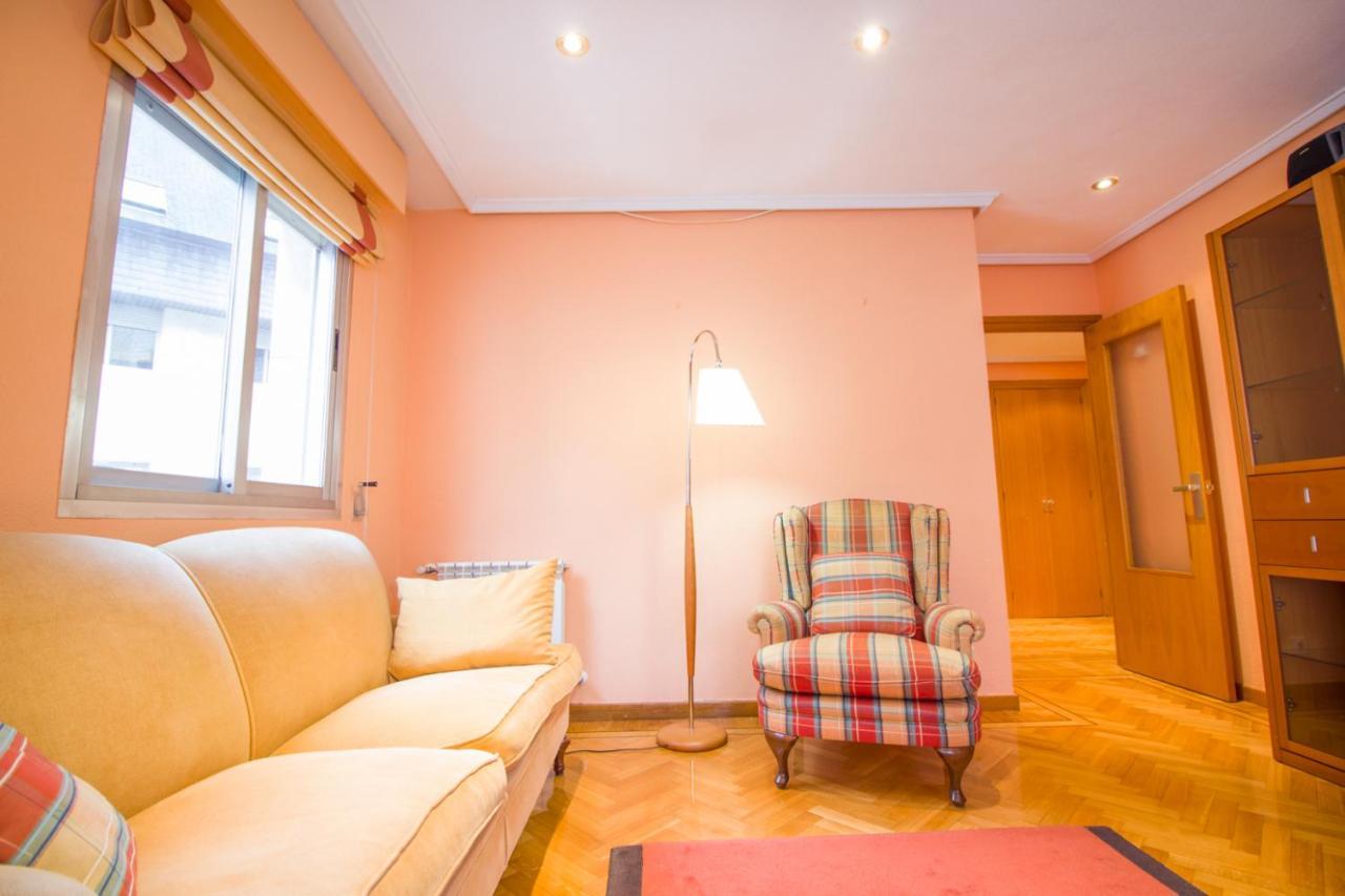 La Torre Apartment Овиедо Екстериор снимка