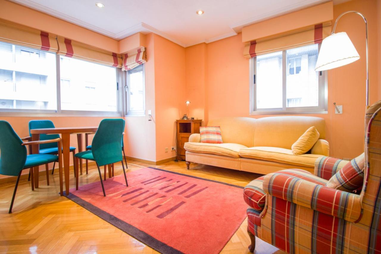 La Torre Apartment Овиедо Екстериор снимка